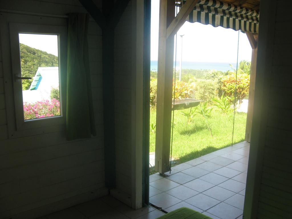 La Colline Verte Deshaies Room photo