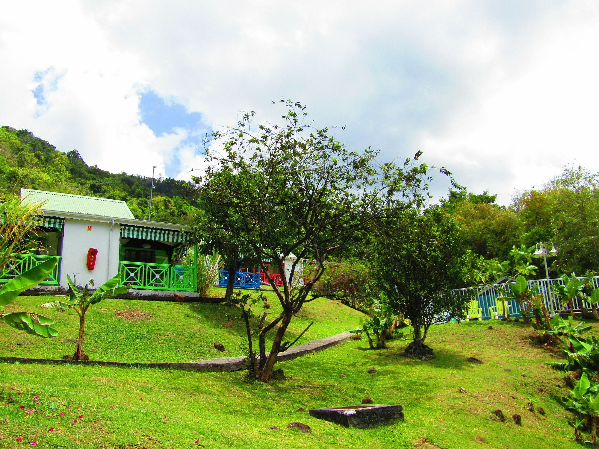 La Colline Verte Deshaies Exterior photo